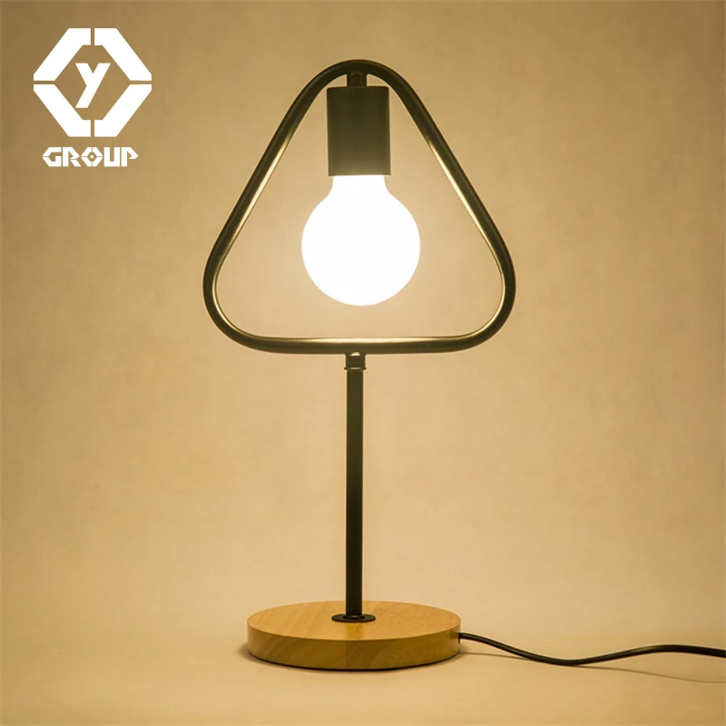 Oygroup ночь настольная лампа черный современный Утюг Романтический офис свет для