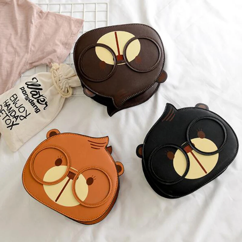 Женская сумка через плечо с милым рисунком белки маленькая короткая