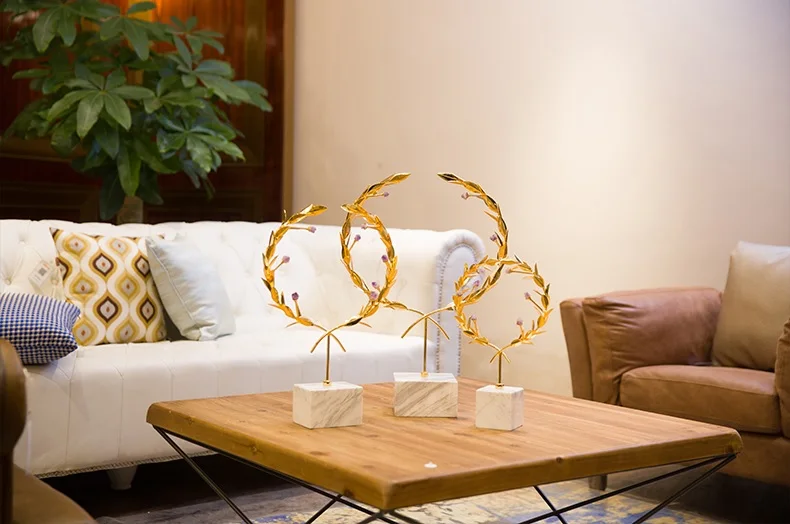 Золото опрыскивают греческий Гирлянда с короной/Золото Тон декоративные