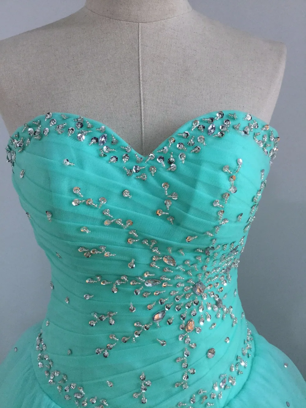 Плиссированные Бальные платья quinceanera с блестками и камнями корсет на спине юбка