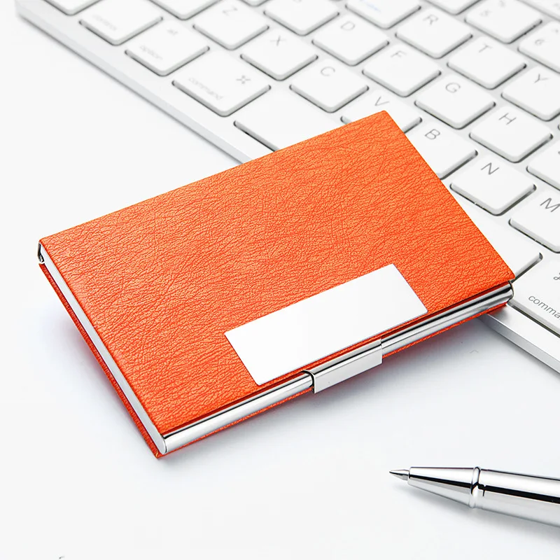 Текстурированный кошелек для карт с металлическим покрытием и текстурой личи