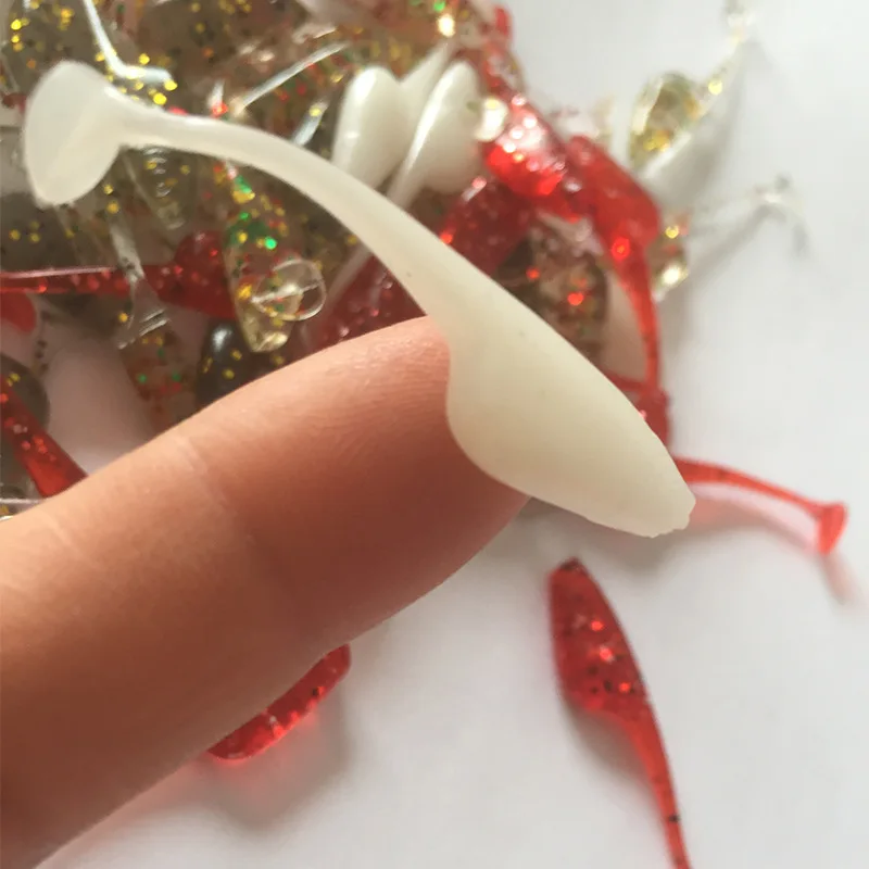 XIDIAOYU 10 шт. Мягкая приманка Т хвост 4cm0.75g корень для рыбалки Маленькая рыба карп