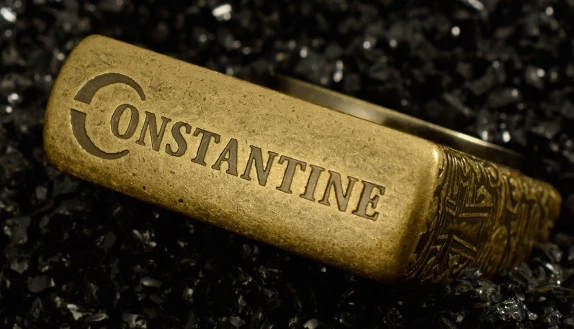 XGQ смотреть видео 1125 зорр наклейки Fives боковая поперечная резьба отец Constantine масла, керосина Ретро Зажигалка