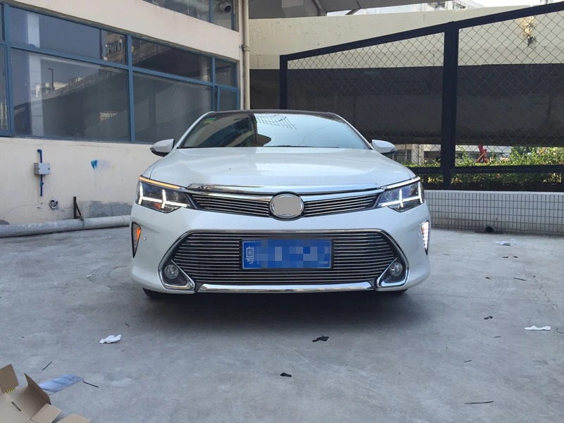 Car flashing 2PCS Car Headlight Eyebrow with Turn Signal 12V DRL LED Daytime Running Light For Toyota Camry