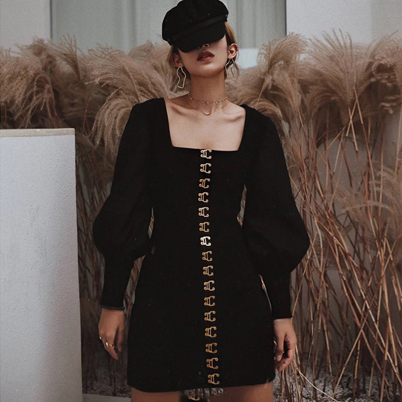 

Vintage Lantern Sleeve Women Pencil Dress Runway Winter Black Velvet Single Breasted Button Dress Sexy Square Collar Short Dress