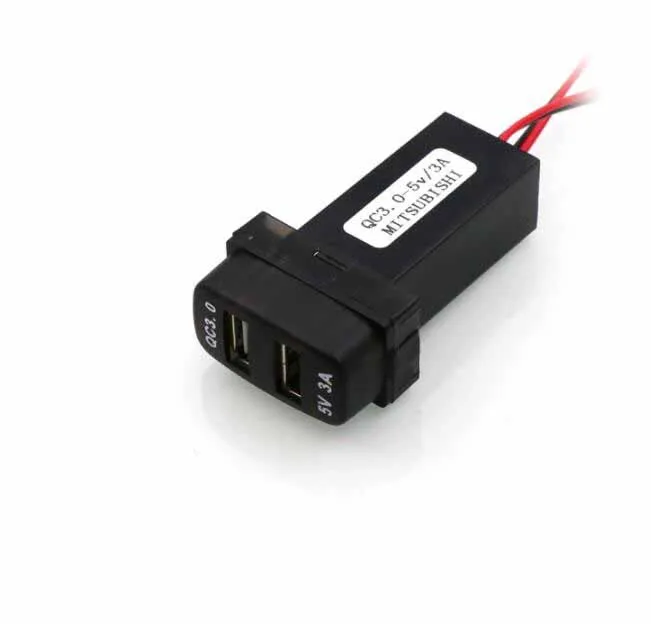 Автомобильное зарядное устройство QC3.0 + 5 В 3 А с USB интерфейсом для Mitsubishi asx lancer
