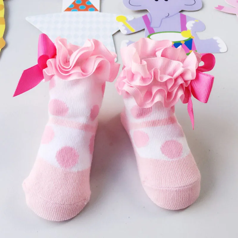 Демисезонный цветочный для новорожденных девочек тапочки ботинки противоскользящие носки с принтом Детские носки для детей возрастом до 2 лет