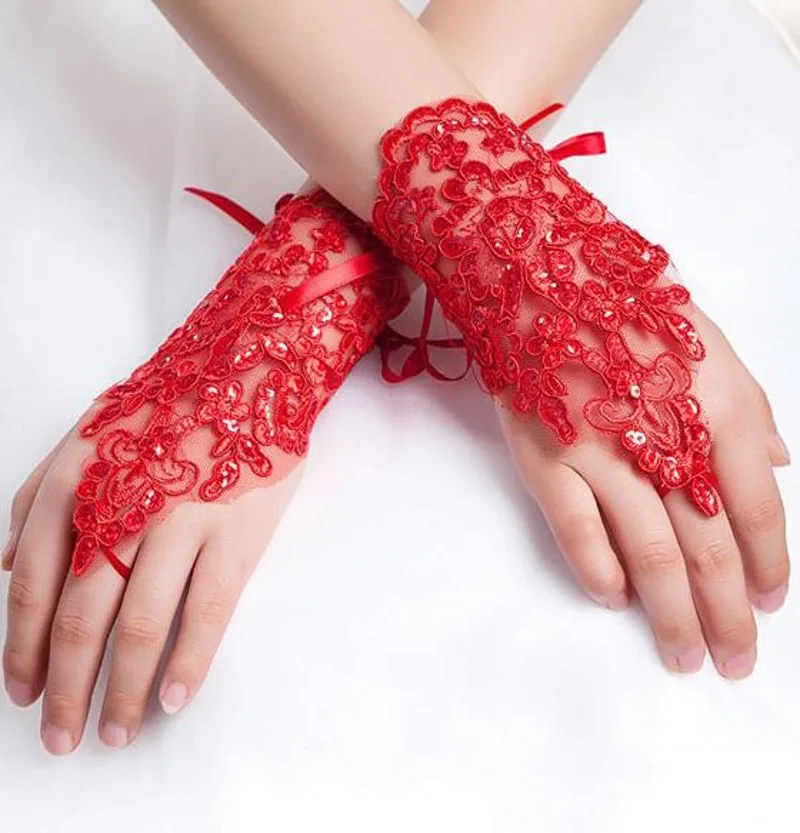 Короткое свадебное Прихватки для мангала наручные Длина пальцев Белый Кот