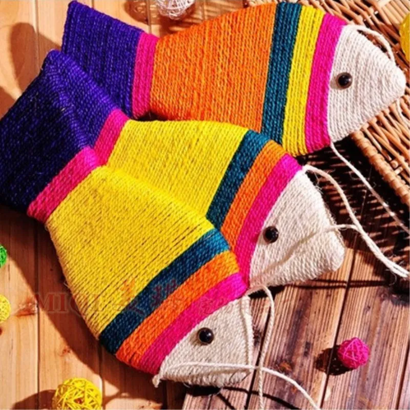 Pet toy colorful cat gifts natural sisal material Large three-dimensional fish scratch board Fish Playing Toy For | Дом и сад
