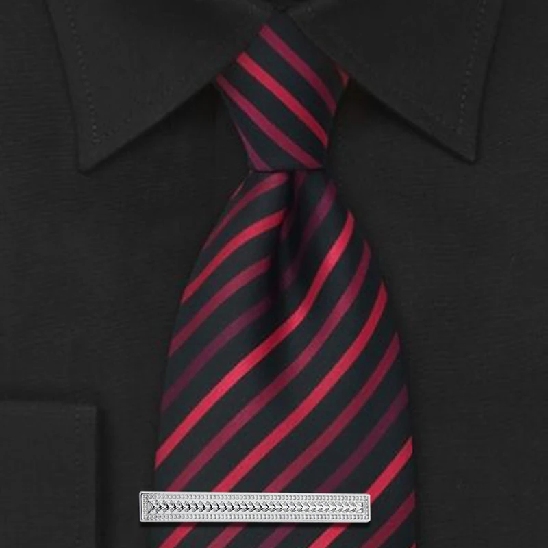 Серебряный зажим для галстука мужчин показывает благородную и элегантную