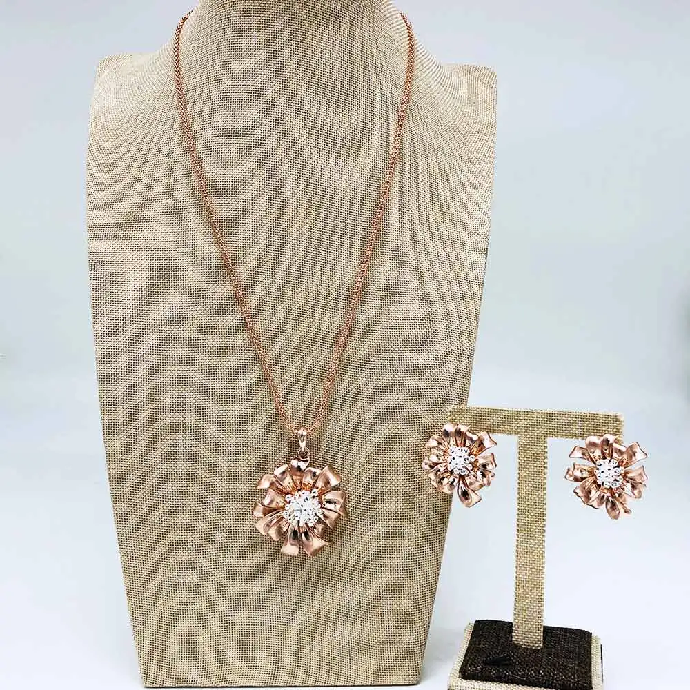 Viennois Rose Gold& Gold Color Stud Earrings Rhinestone Flower Pendent Necklace Set For Women Metal Party Jewelry Set - Окраска металла: Rose Gold Color