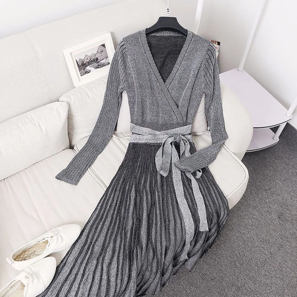 

Sexy Women Knitting Dress V-Neck Full Sleeve Knee-Length Fashion Party Club Pleated Dressess Empire Waist 2018 New SMT-A005