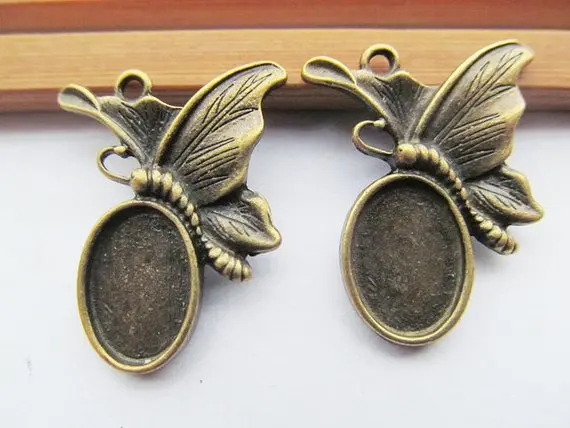 10 шт. античный серебряный тон/античная бронза Стрекоза овальная основа подвеска Очаровательная основа, подходит для 10 мм x 14 мм кабошон/картина/Камея