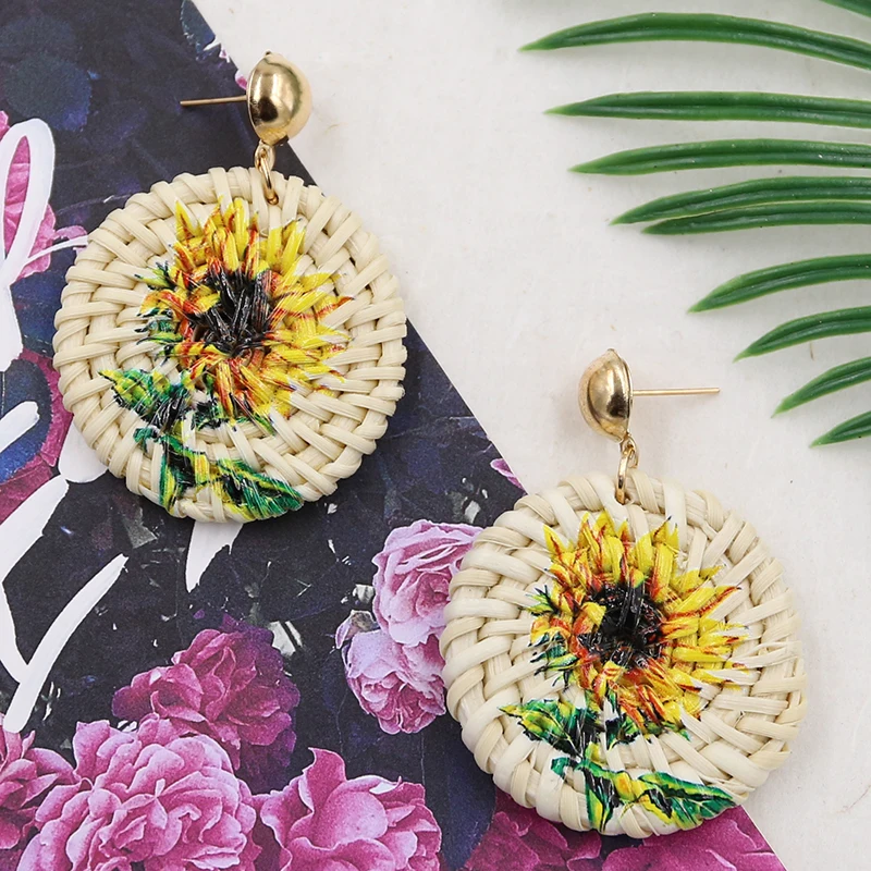 Женские плетеные серьги Lafite Raffia из ротанга ручной работы с желтым подсолнечником