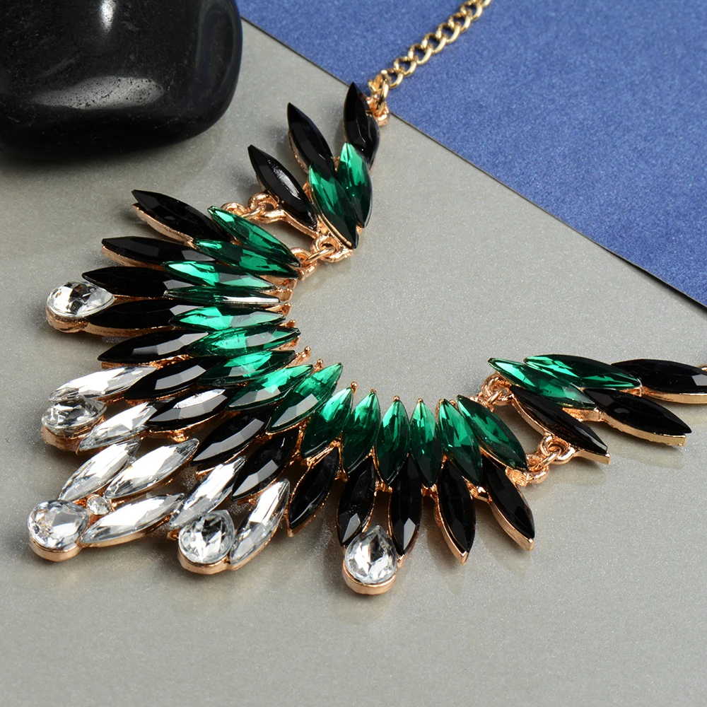 Заявление Цепочки и ожерелья s & Подвески для Для женщин 2019 Модная Золотая цепочка