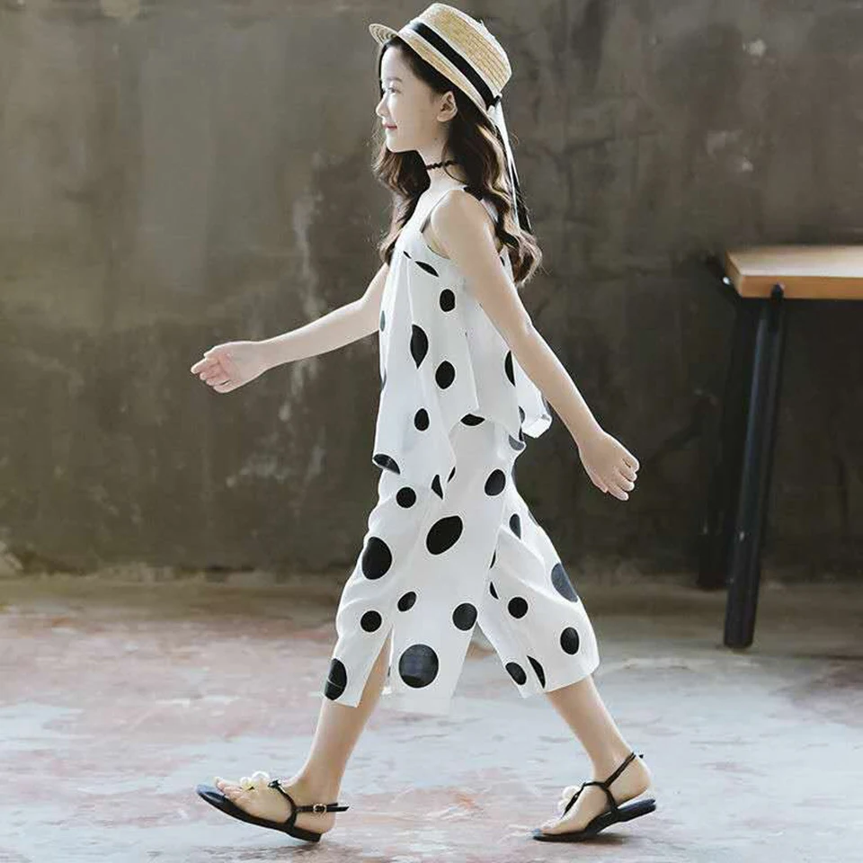 Детский комплект одежды в горошек футболка без рукавов и шорты на Возраст 3 12