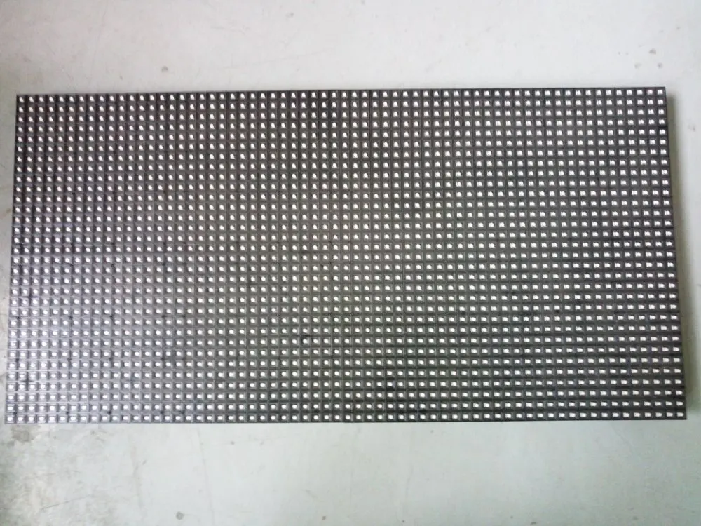 64x32 пикселя RGB P7.62 Внутренний светодиодный модуль видеостена 488x244 мм ная