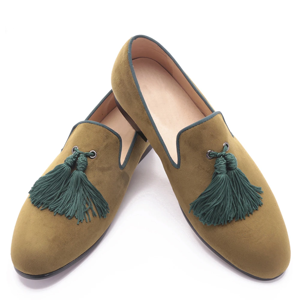 2017 г. мужские двухцветные бархатные туфли с новой стильной зеленой бахромой