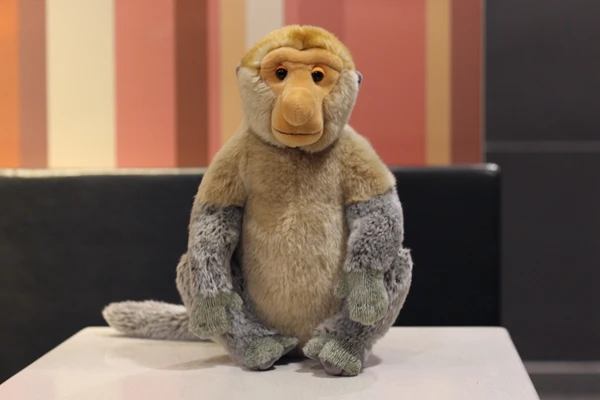 Proboscis Monkey 30 см Реалистичная Сидящая Золотая обезьянка мягкие игрушки для животных настоящая как мягкая снубированная плюшевая обезьянка игрушки подарки - Цвет: Proboscis Monkey