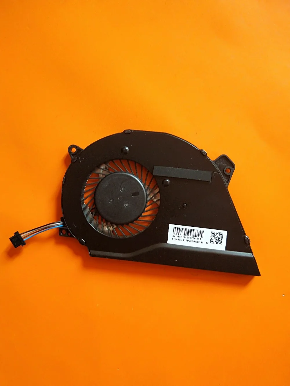 Новинка для FOXCONN G31 NFB91A05H FDFA15M 856206 001 TPN Q171 colling fan|Сумки и чехлы ноутбуков| |