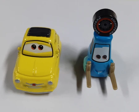 Дисней Pixar Автомобили Луиджи и Гвидо шины модели металлических автомобилей игрушки Молния Маккуин автомобиль игрушки Рождество подарки на день рождения для детей - Цвет: 10