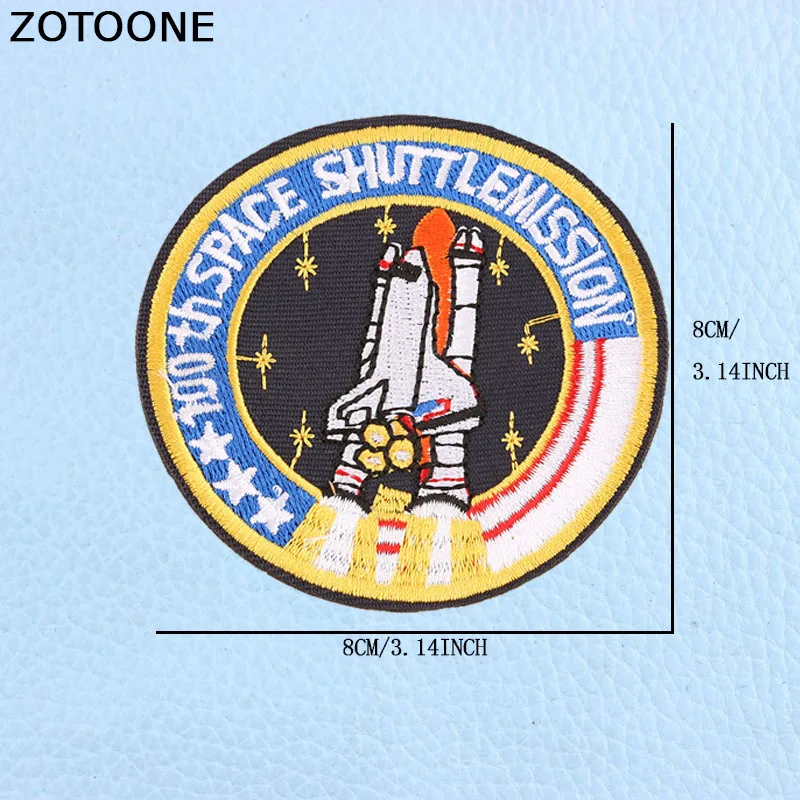 ZOTOONE UFO подвеска в виде космонавта и планеты Космос вышитые патчи железные нашивки для одежды нашивки DIY полосы инопланетяне значки аппликации E - Цвет: Небесно-голубой