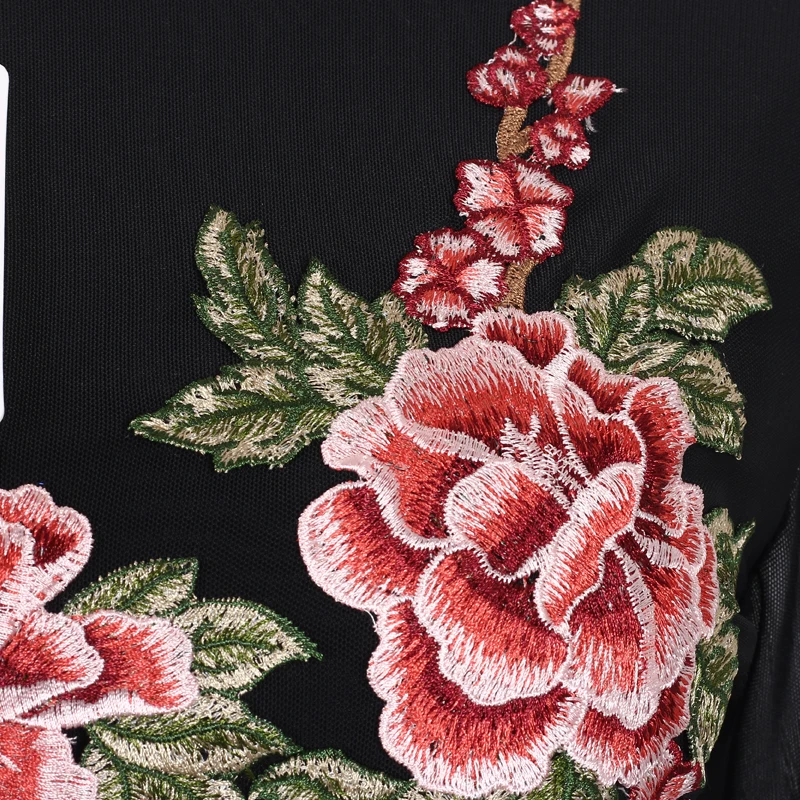 Комбинезоны Женщины Тенденции Моды Цветок Вышивка Загрузки Cut Черный