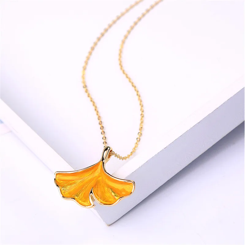 XQ popular ladies jewelry New fashion leaf earrings set white imitation pearl asymmetrical woman combination | Украшения и
