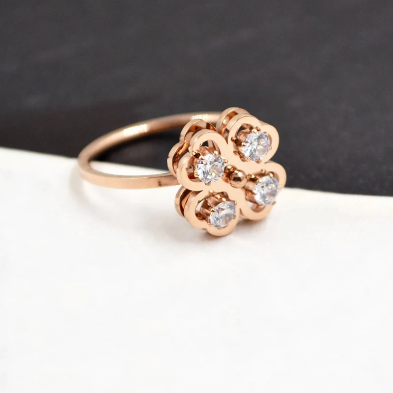 Обручальные кольца из титановой стали розового золота со стразами и клевером для