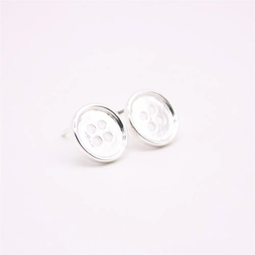 Little button stud earrings roundness Round pie shape with hole gold | Украшения и аксессуары