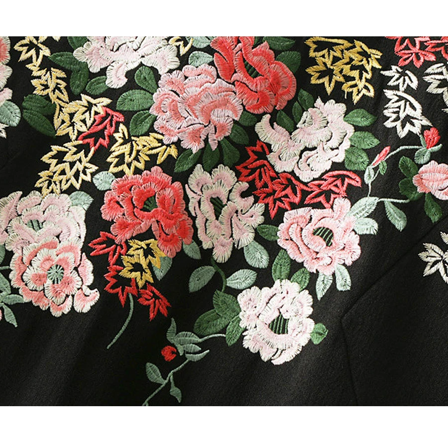 2018 весна осень цветочной вышивкой Блузка Черный Длинные рукава с круглым вырезом