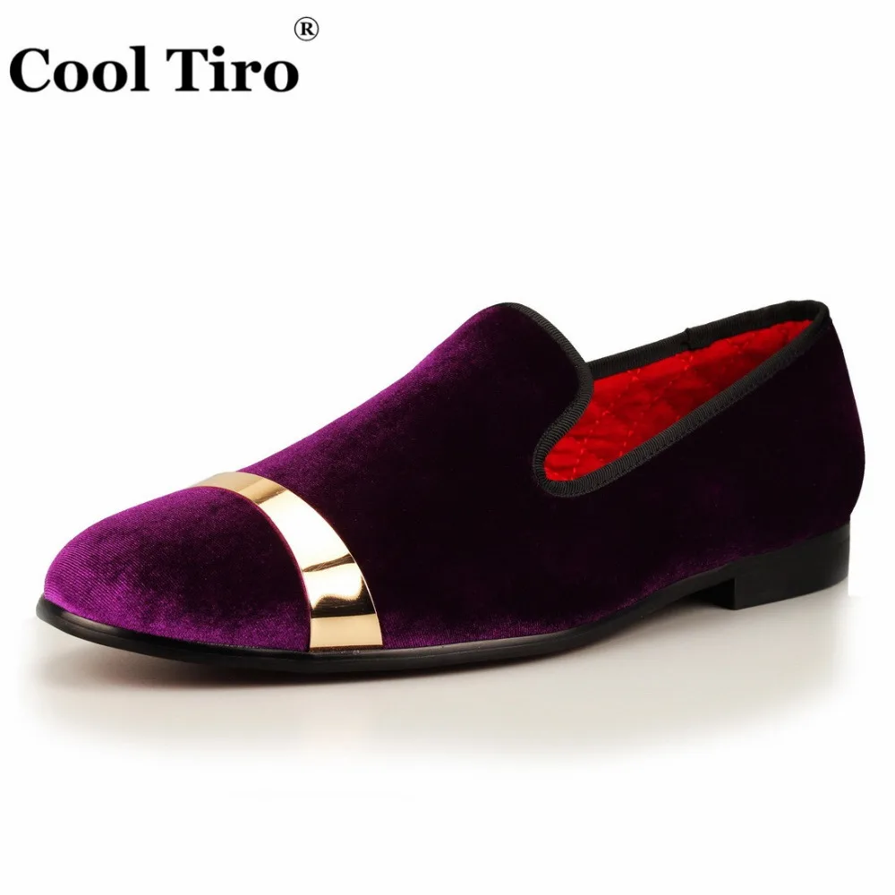 Классная бархатная Мужская обувь TIRO фиолетовые велюровые лоферы слиперы золотые
