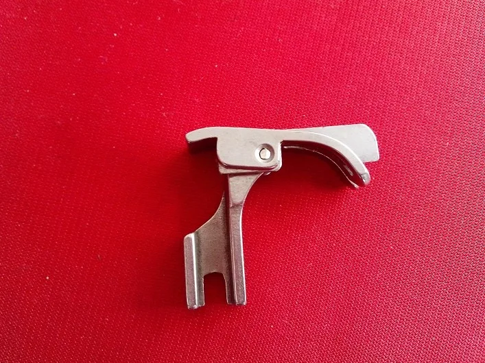 Ногой край лапки только рот SP 18 просто касательной давления ноги блок линия