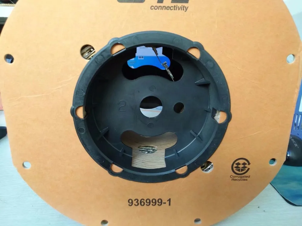 172777 1 Обжимные розетки CONN UNINS TAB 14 20AWG соединительные клеммы 100% новые и
