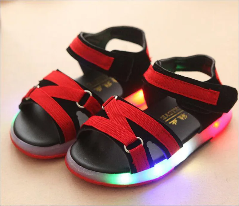 Hot selling Toddler Fashion Children Shoes Children's flat anti-slip LED light sandals boys and girls sport comfort beach shoes | Детская