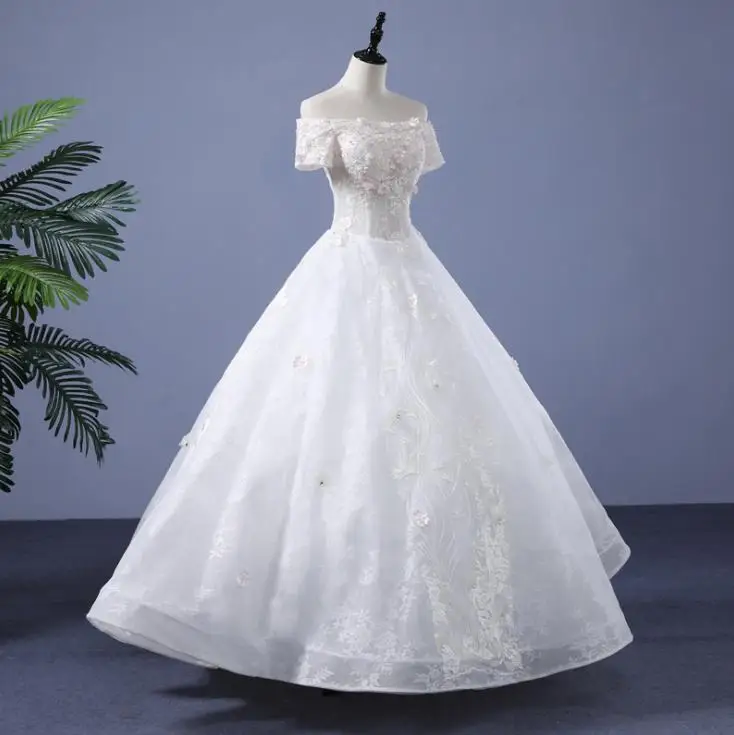 Banvasac Лодка шеи 2018 Кружева Аппликации бальное платье Свадебные платья с блестками