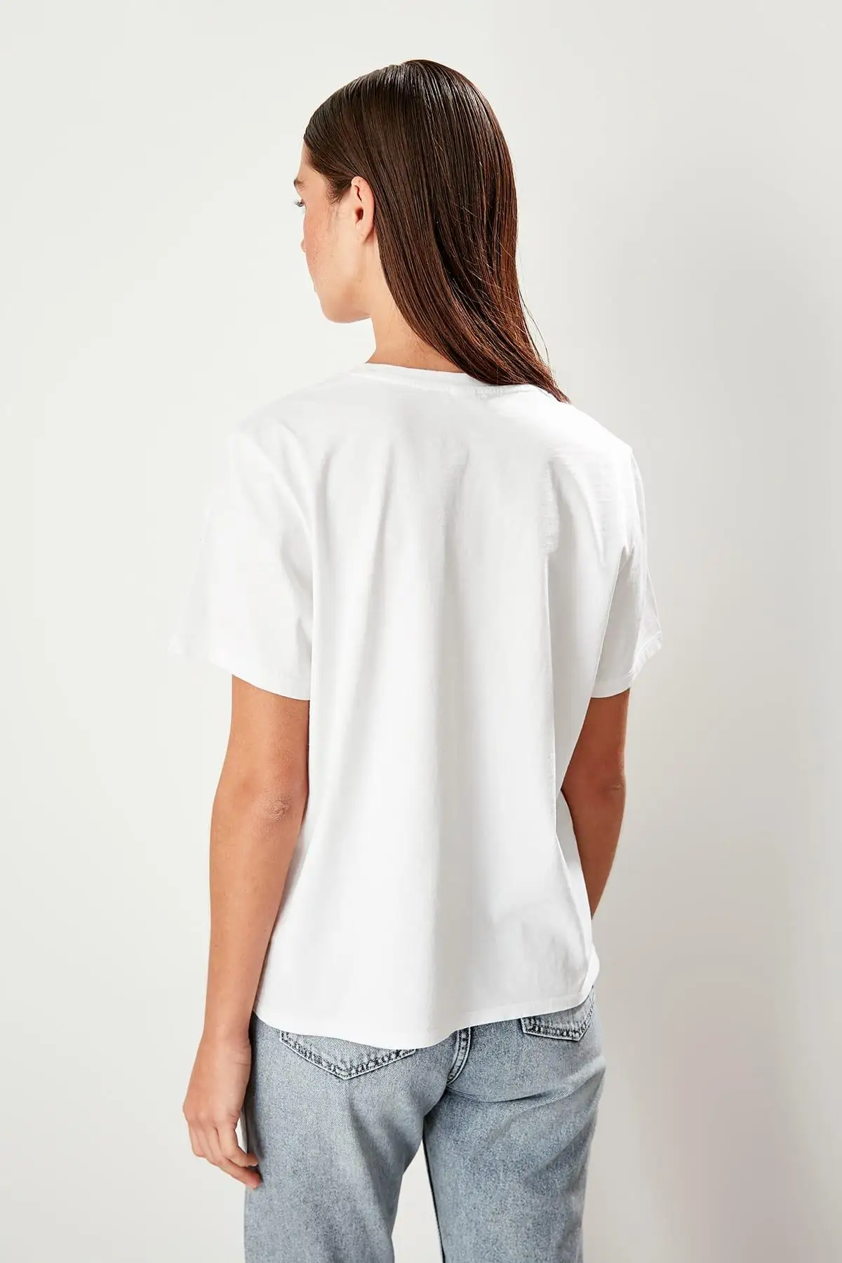 Trendyol белые вышитые Базовые Трикотажные футболки TWOSS19BX0170 | Женская одежда