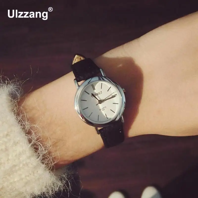 2018 новые модные женские тонкие наручные часы Женские Простые Casul Quartzwatch