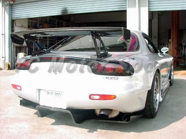 

Car Accessories FRP Fiber Glass RE Pro Style Rear Diffuser with Blade 5pcs Fit For 1992-1997 RX7 FD3S Rear Diffuser Kit