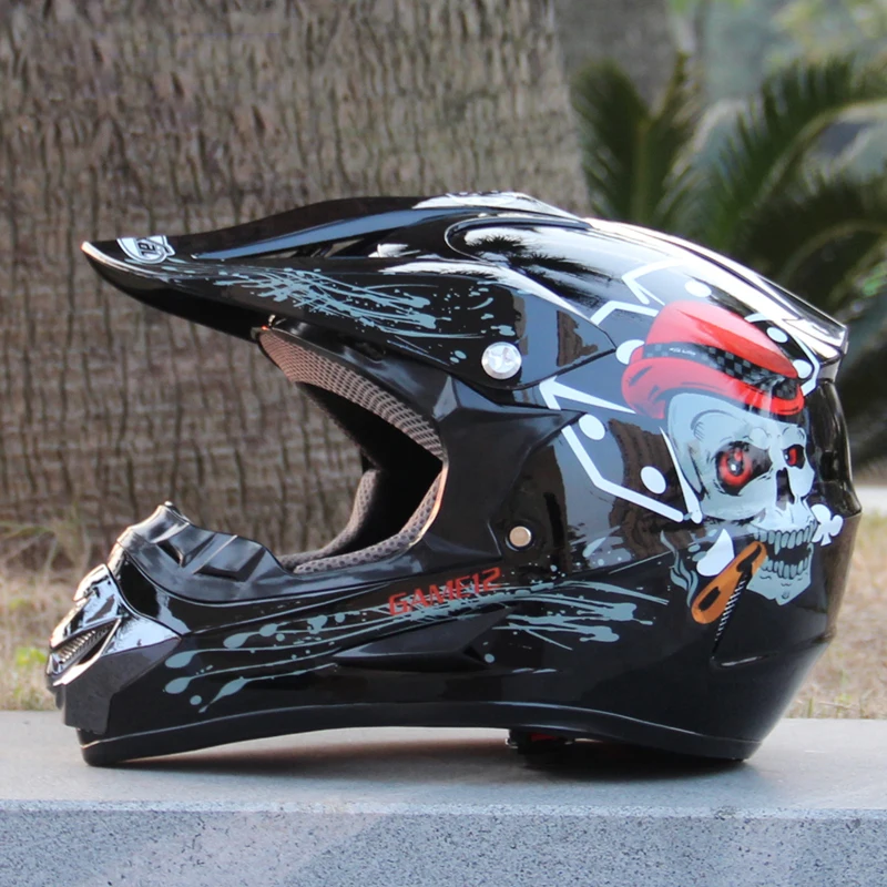 Мотоциклетный шлем Casco защитный для езды на мотоцикле или велосипеде по