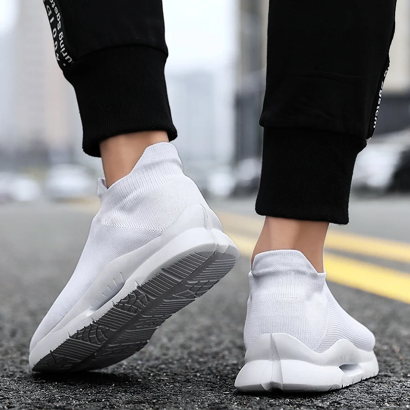 

Brand 2019 Men Comfortable Casual Shoes Male Adult Shoes Weave Mesh Men Breathable Black Shoes Lightweight Flats Zapatos Hombre
