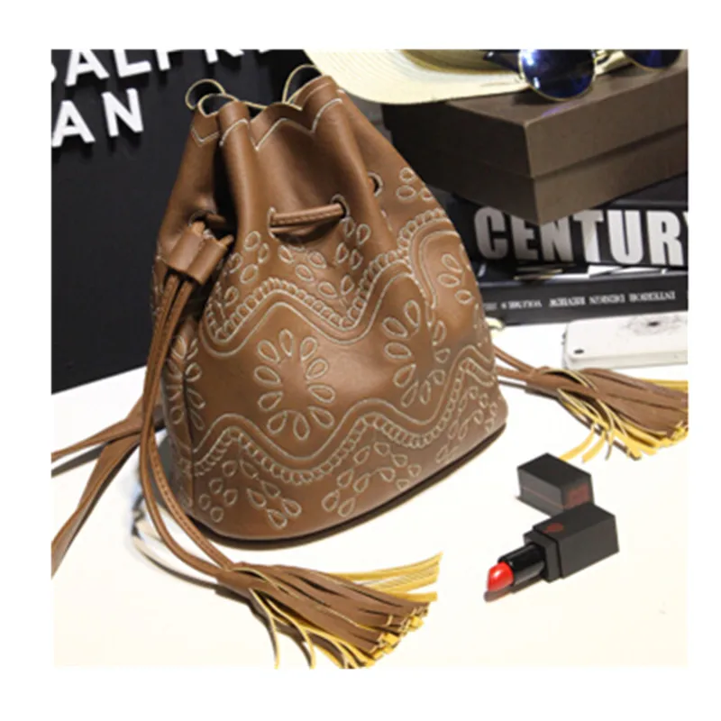 Новый ведро мешок плеча Корейский вышитые одного склонны drawstring