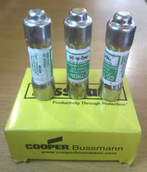 

FNQ-R-2-1/2 Genuine LIMITRON Class CC Delayed Fuse/Fuse 2.5A600V