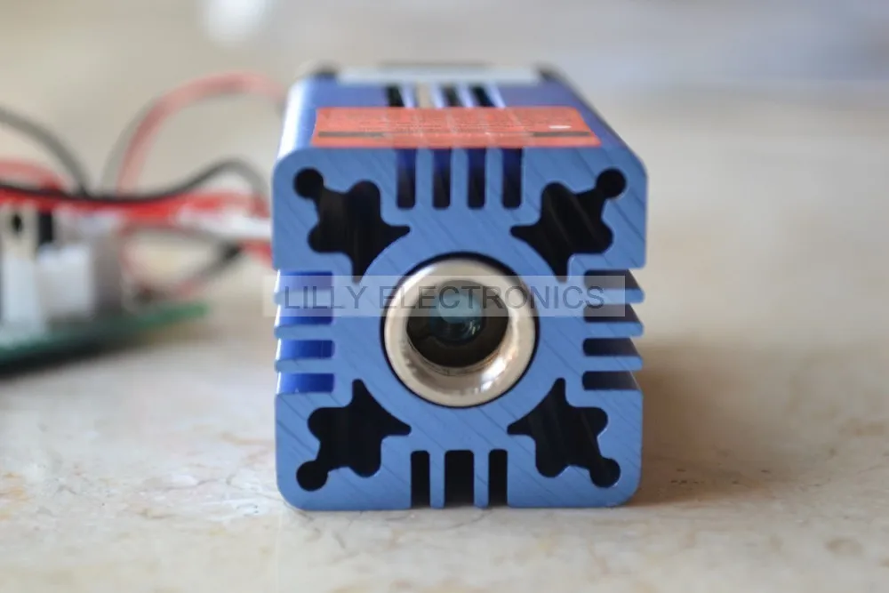635nm 638nm 500mw Оранжевый Красный лазерный точечный модуль 12V + TTL с охлаждением долгое
