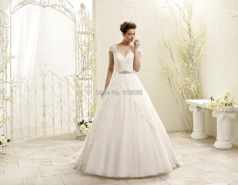 Sexy Wedding Gown Ball V-Neck Cap Sleeve Sleeveless Chapel Train Floor Length Long Lace Organza Bride Dresses 2017 | Свадьбы и