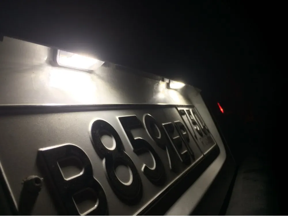 Светодиодный светильник без ошибок для номерного знака Peugeot