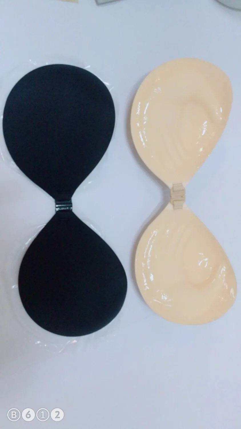 2018 New Style Hot Sale Women Invisible Bra Super Sticky  Type Perforated Chest Paste Front Buckle Strapless ABCD