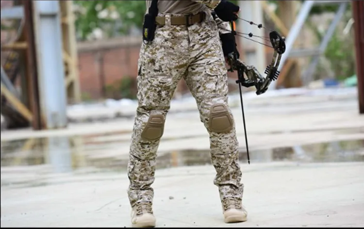 Desert Camo Военные тактические брюки мужские камуфляжные брюки-карго с лягушкой наколенники рабочие Брюки Панталоны армейские охотники спецназ армейские брюки - Цвет: Desert Camo