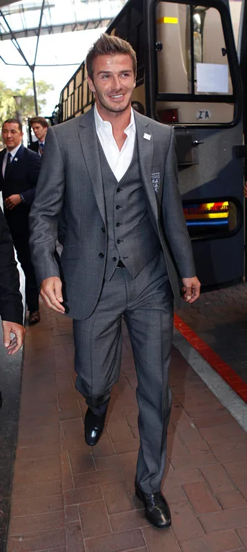 Gray David Beckham suit custom made Tuxedos Groomsman Bridegroom Wedding best man suits ( jacket+Pants+vest+tie)