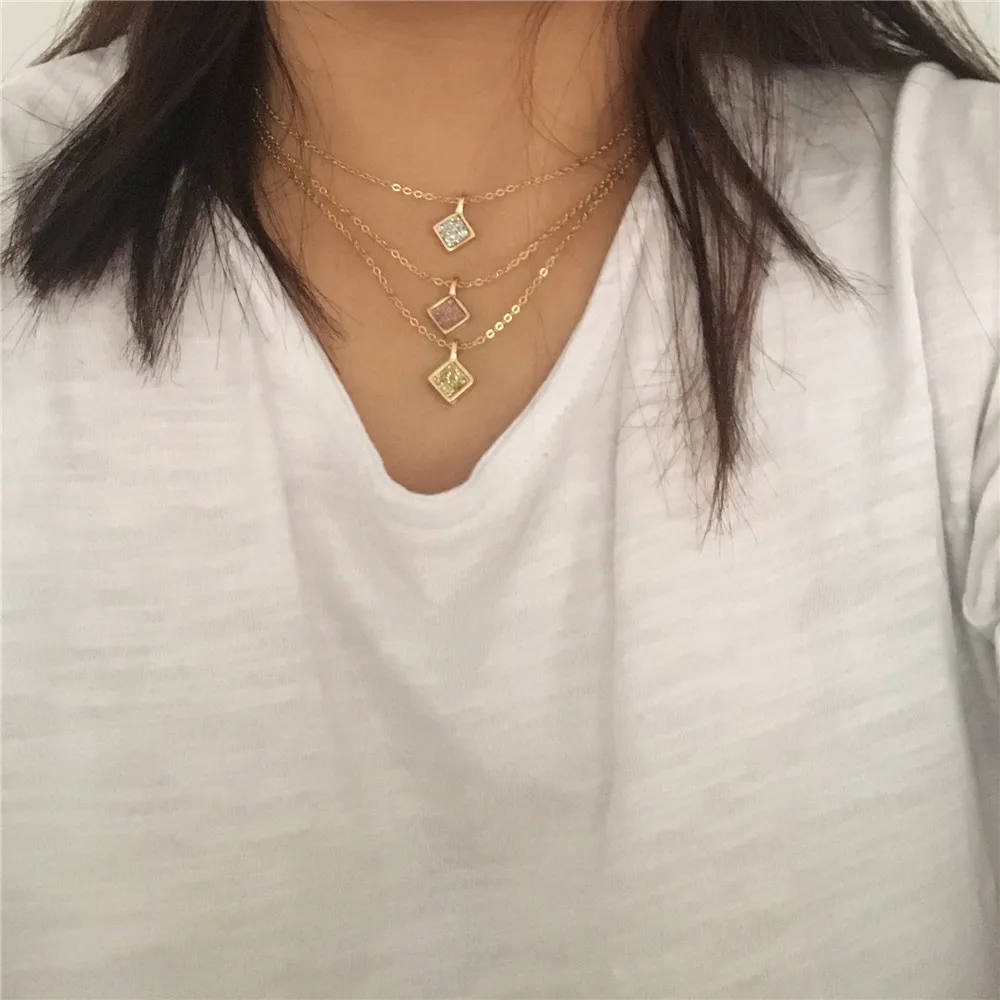 

2020 F/W Gold Color with Shiny Glitter Square Pendant Three Layer in one lobster layered necklace for women mother gift present